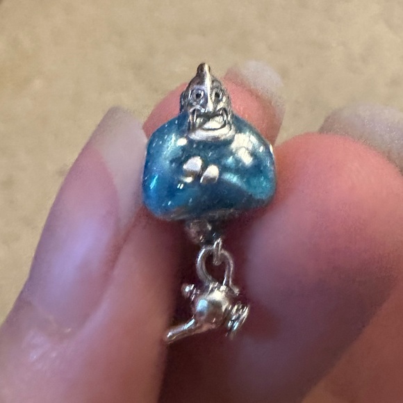PANDORA x Disney Aladdin Genie & Lamp Charm - Picture 10 of 16